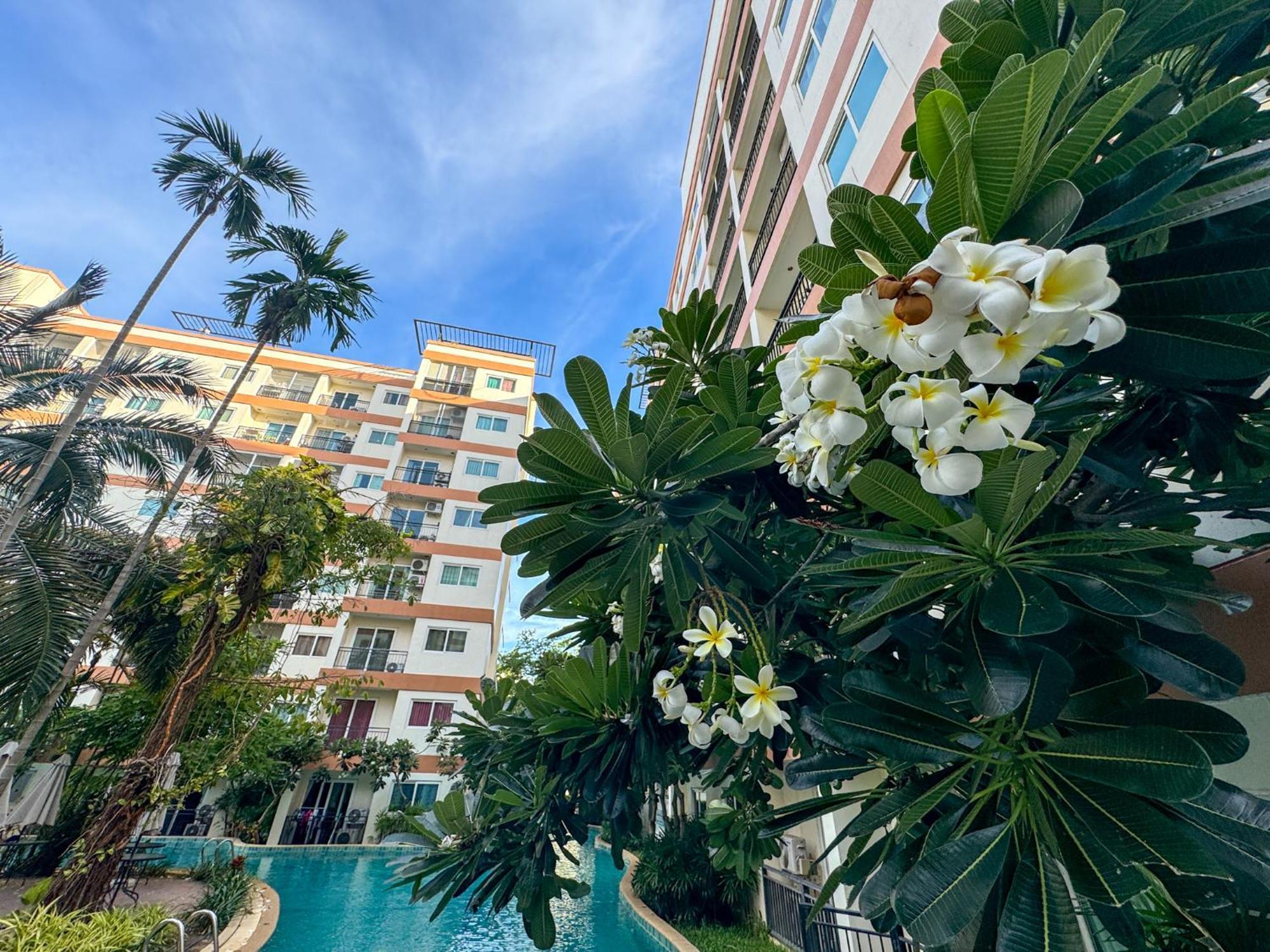 卧室直达泳池 全网最低价 到中天海滩5分钟 Jomtien Beach Dış mekan fotoğraf