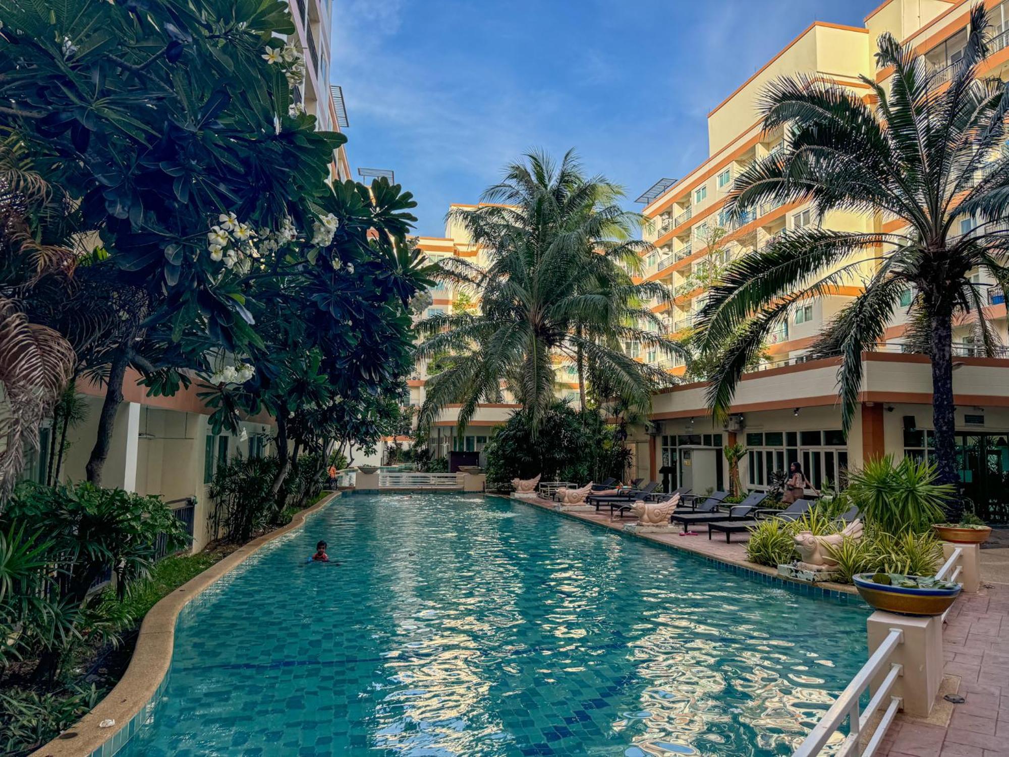 卧室直达泳池 全网最低价 到中天海滩5分钟 Jomtien Beach Dış mekan fotoğraf