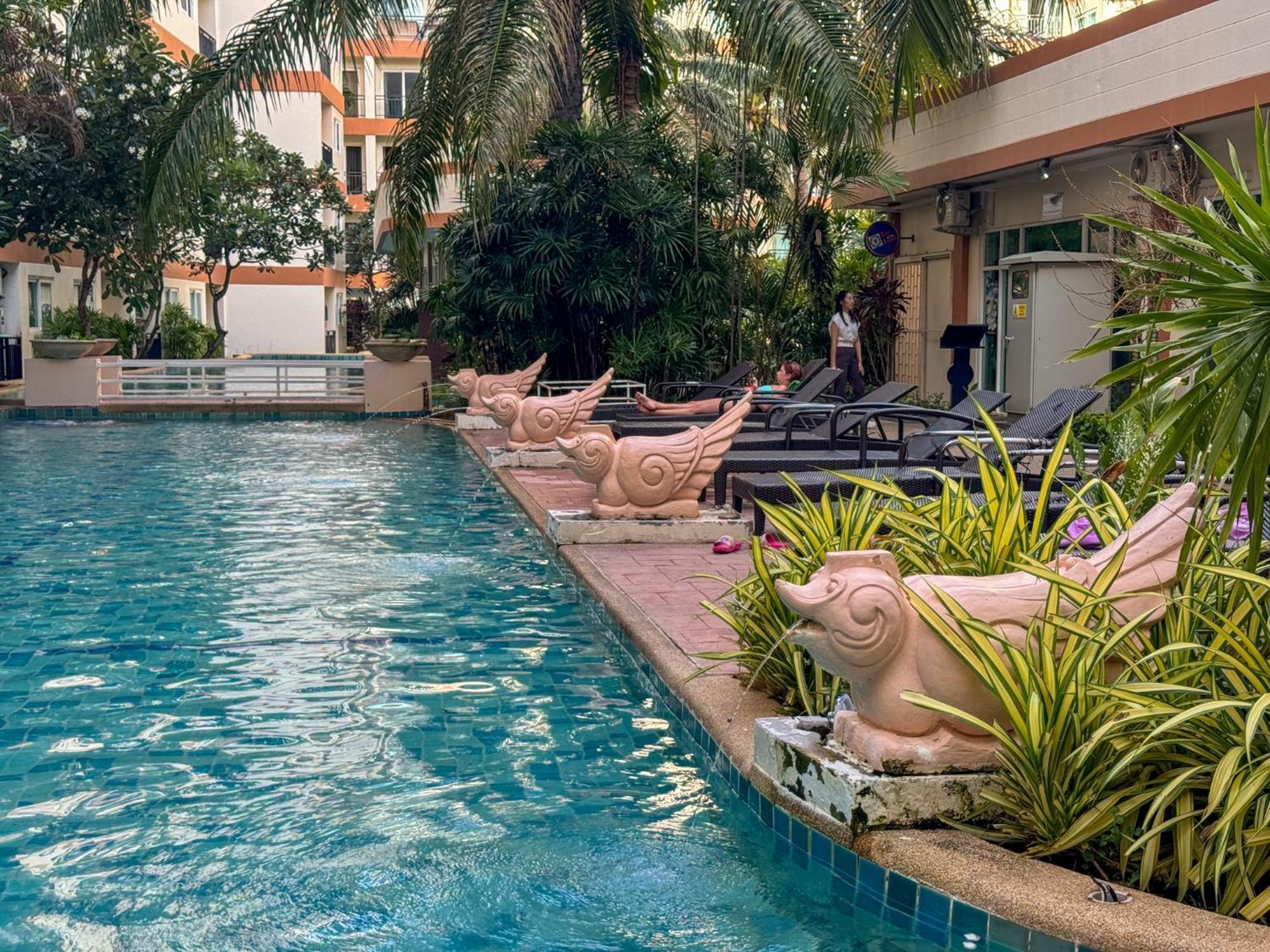卧室直达泳池 全网最低价 到中天海滩5分钟 Jomtien Beach Dış mekan fotoğraf
